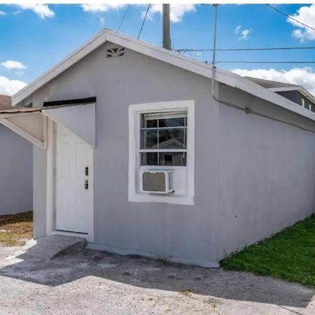 Inviting Oasis - Cozy, Spotless, And Comfortable Room Pahokee Luaran gambar